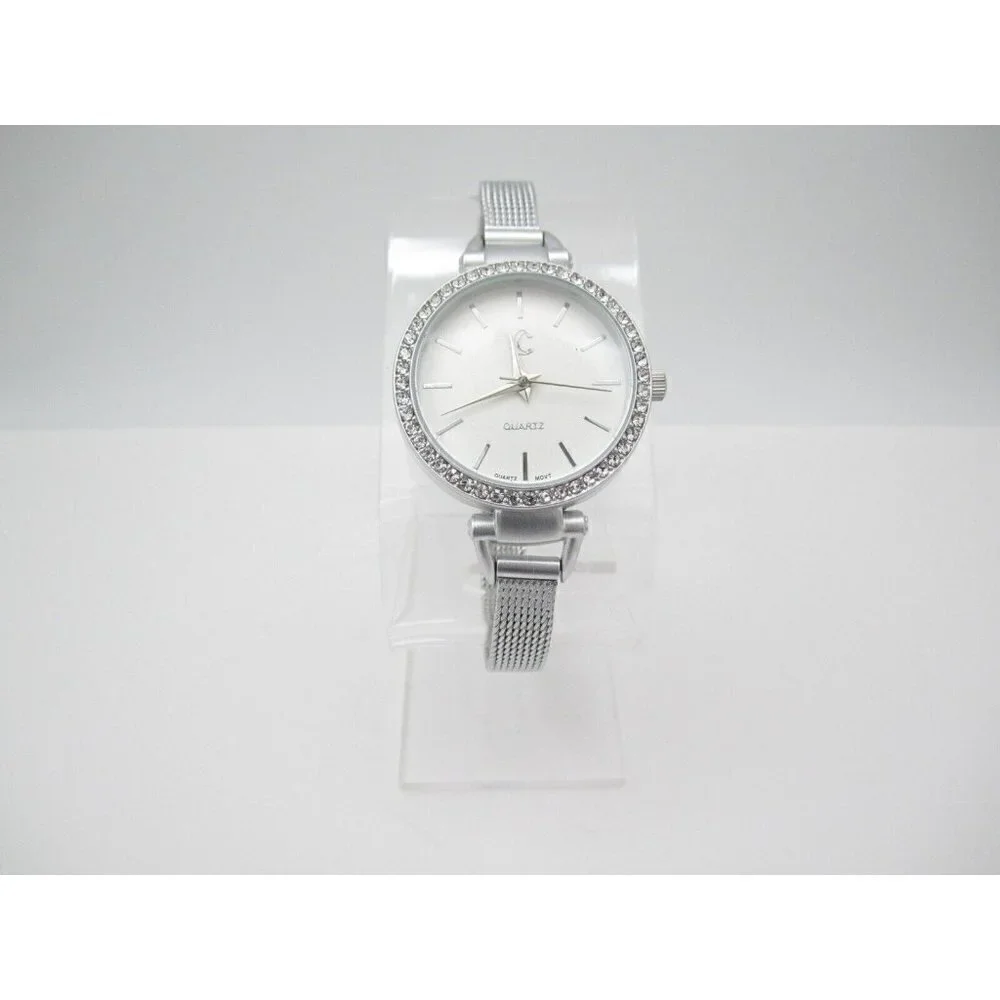 Women Charming Charlie Quartz WR Analog 34mm Dial Causal Round Watch (G413)